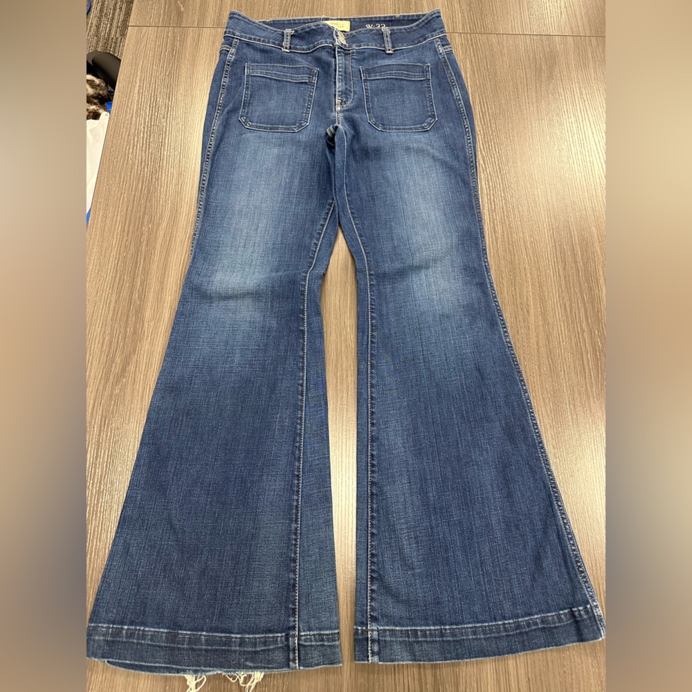 HOLDING HORSES Anthropologie Denim Flare Jeans